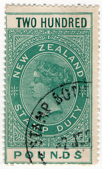(281) £200 Green (1882)